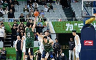 同曦戰(zhàn)績22勝21負，鎖定常規(guī)賽第12名。