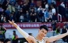 CBA沖突，許鐘豪肘擊張寧笑挑釁，賽后激怒球迷。