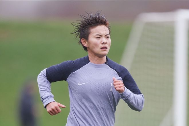 吳海燕唐涵失球，陳晨撲救兩球，武漢女足進亞冠四強