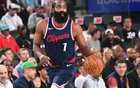 NBA西部激戰(zhàn)，快船六連勝領(lǐng)跑，湖人勇士附加賽競爭激烈。