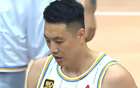 翟曉川替補15分5板，24分鐘7中6，三分3中3高效表現(xiàn)。